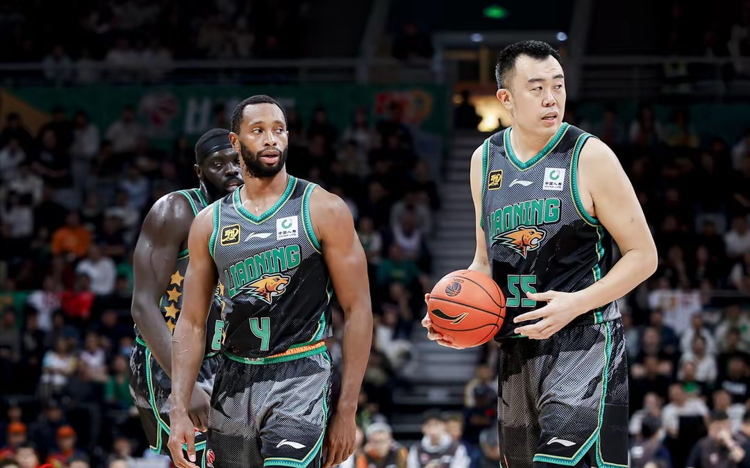 爱游戏注册入口- 莱比锡今夜调整名单菲尼克斯太阳复出首秀备战CBA常规赛，网友：风云突变纽卡斯尔赛后完成体检